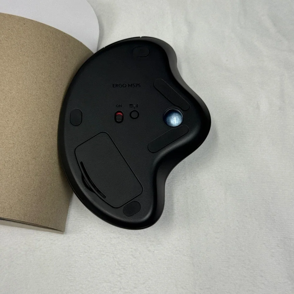 Logitech ERGO M575 Wireless Trackball Mouse‎ Bluetooth USB Graphite 910-005869